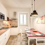 Appartamento Cavour Attic With Terrace Roma