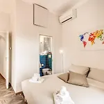 Appartamento Cavour Attic With Terrace
