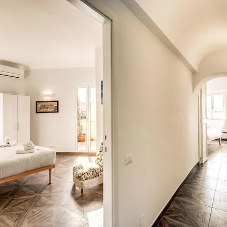 Апартаменты Cavour Attic With Terrace